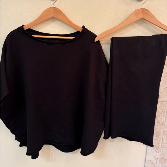 Frank & Eileen Greece Travel Set - Olive Capelet and Catherine Pants (Medium) - Picture 6 of 9